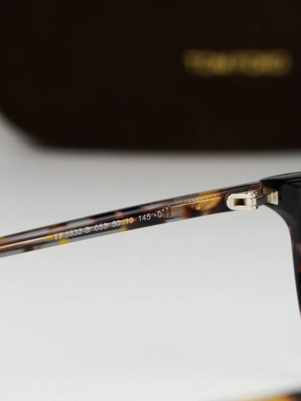 Tom Ford Women Eyeglasses Coloured Havana Square FT5832-B 055 NEW AUTHENTIC